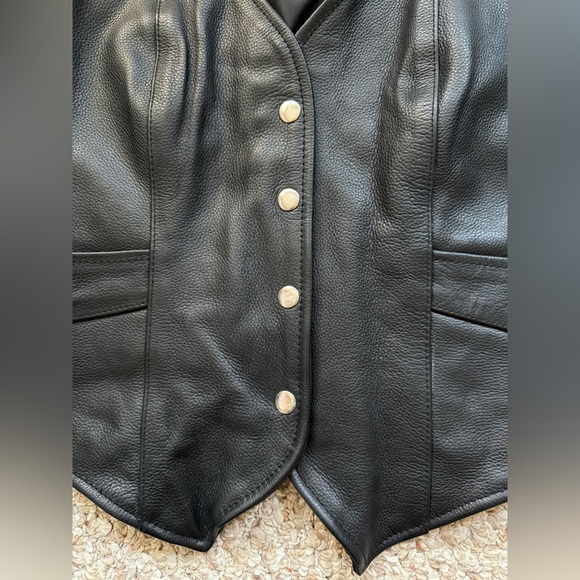 Open Road 100% Leather Women's Motorcycle Club-Style Vest Size Large - Picture 4 of 12